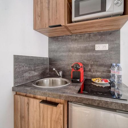 Beautiful Apartement With 2 Bedrooms In Paris Centre Buitenkant foto