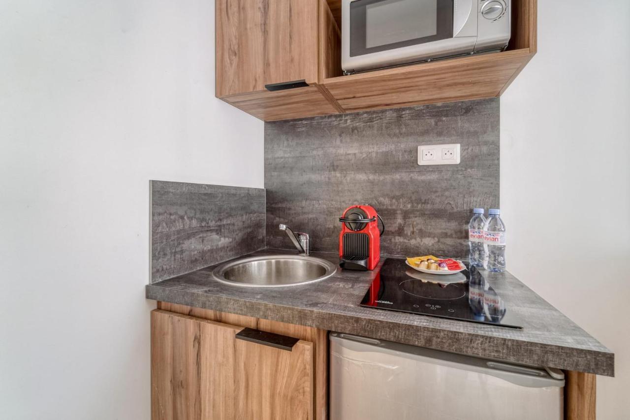 Beautiful Apartement With 2 Bedrooms In Paris Centre Buitenkant foto